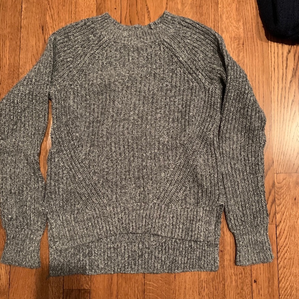 Abercrombie and Fitch Grey Sweater